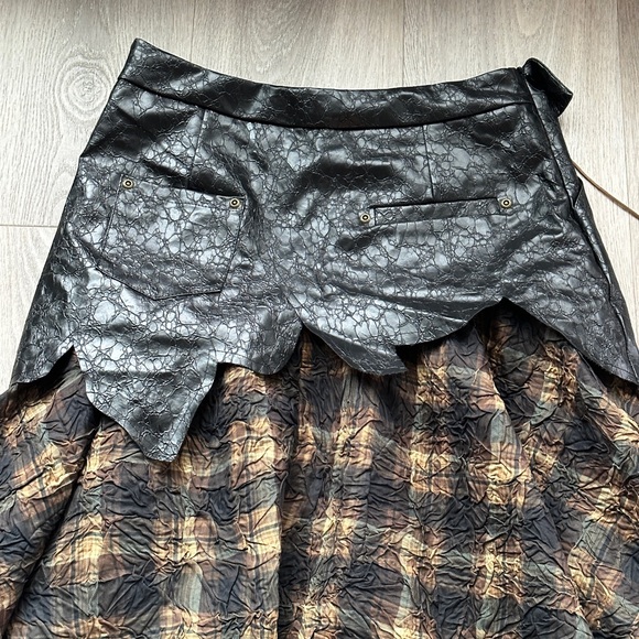 Nev studio skirt - Picture 4 of 4